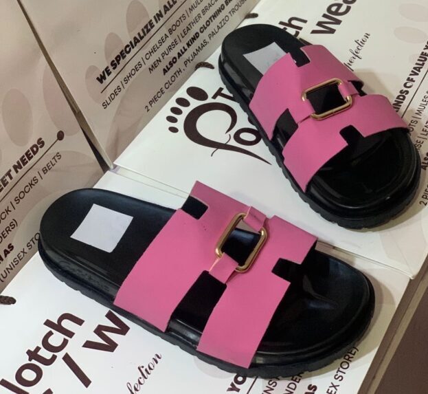 Handmade Slide by Teerasi Footies