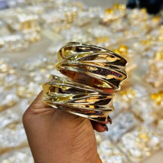 Chunky bangles