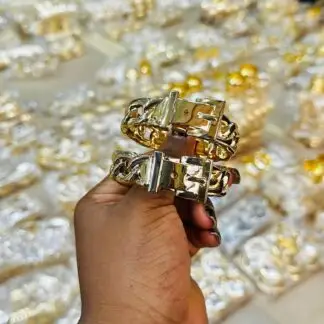 Chunky bangles